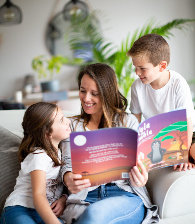 Cole the mole - Family reading Cole the mole - heart-warming children's story set in the African wilderness